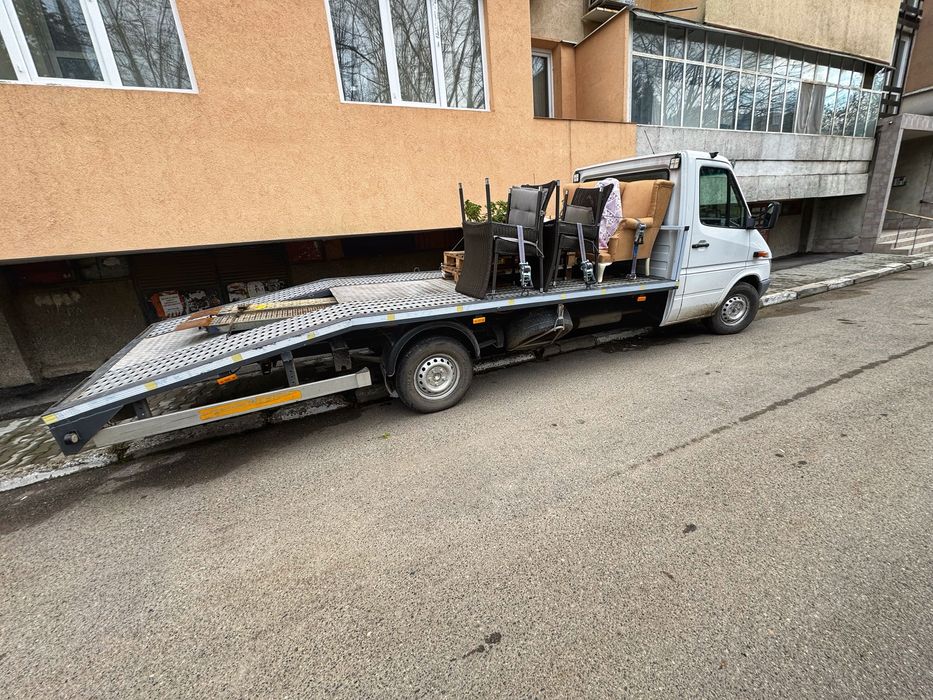 Предлагам услуги със пътна помощ + доверен сервиз !