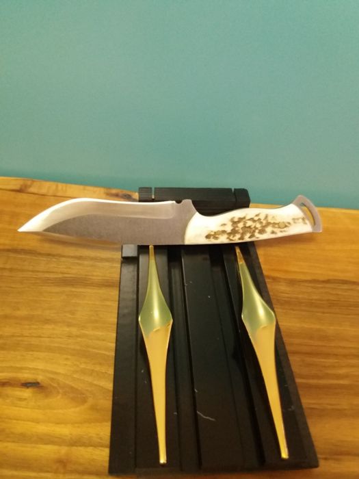 Нож уникална изработка