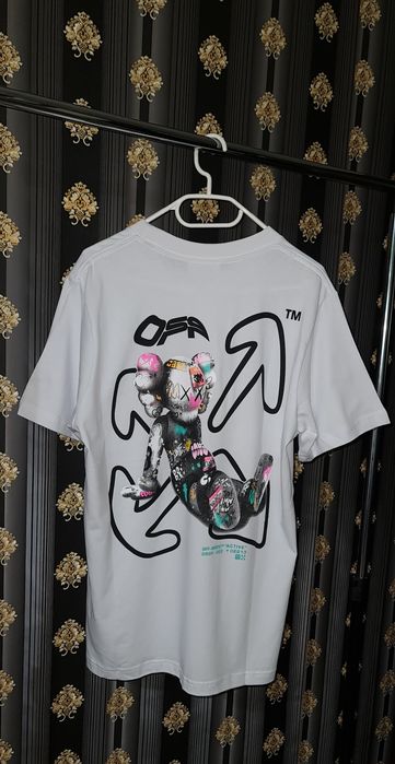 Tricou reduceri mari Burberry  / Givenchy  / off white