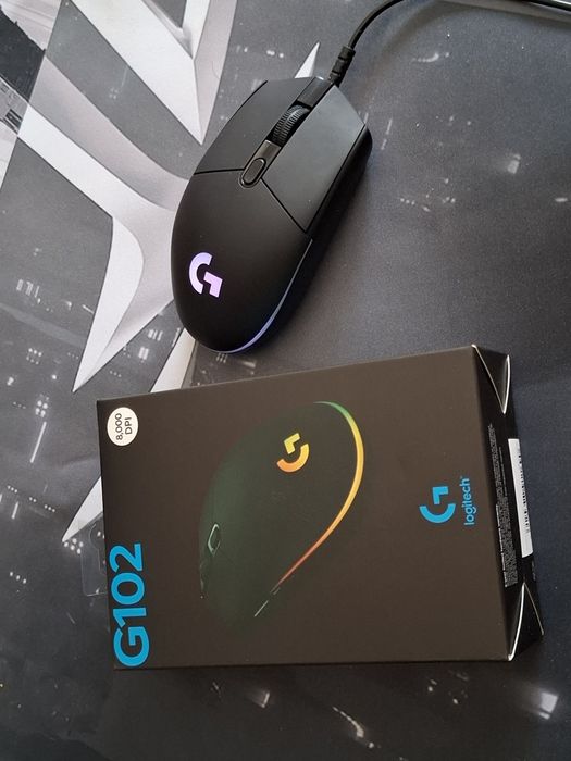 Logitech g102 почти новая