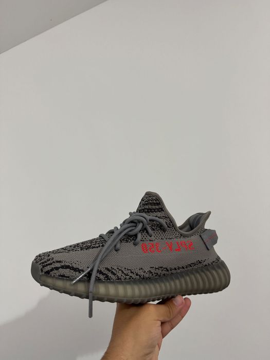 Yeezy 350 v2 grey