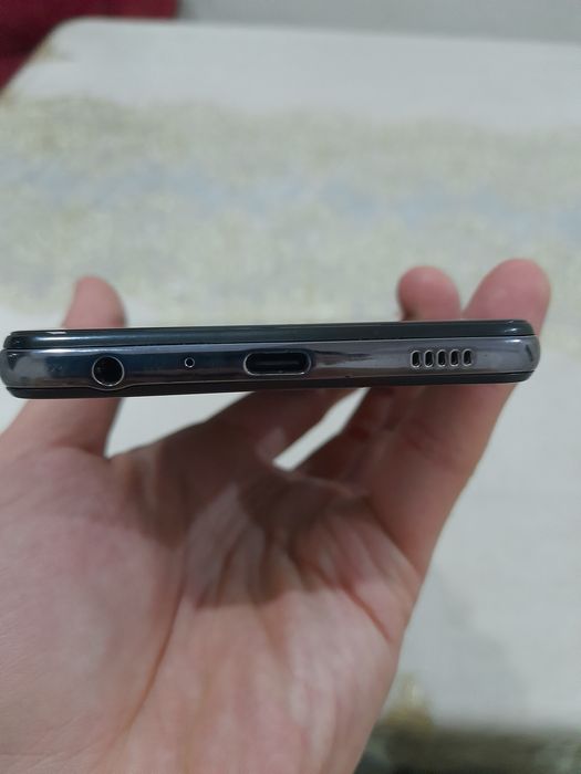 Samsung A72 8/256 Black Ideal