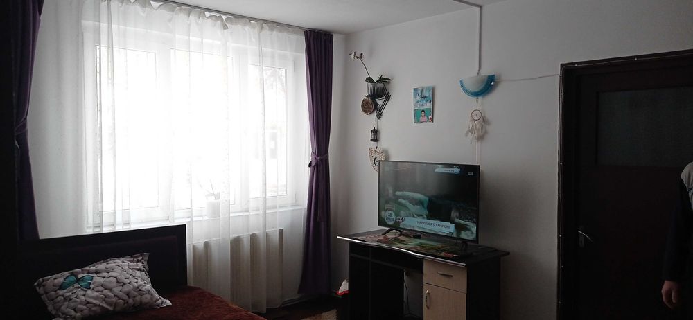Vând apartament cu doua camere — fotografia 3