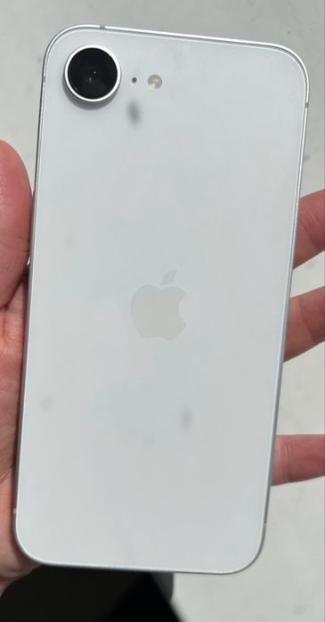 IPhone 16 E, 256 ГБ