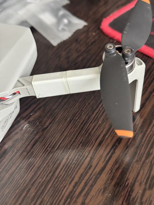 Dji mini 2 fly more combo