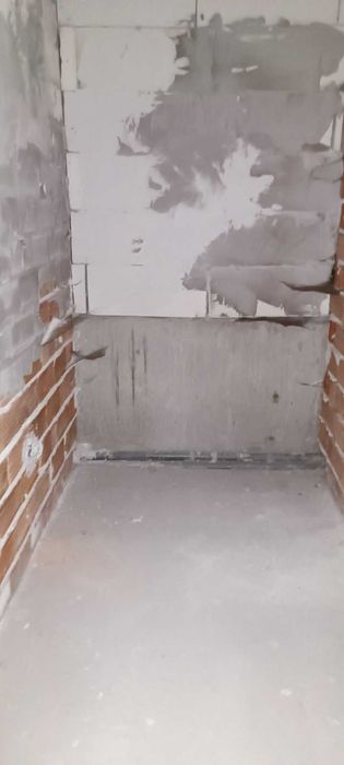 Апартамент със страхотна гледка, собствен вход и високи тавани (4м)