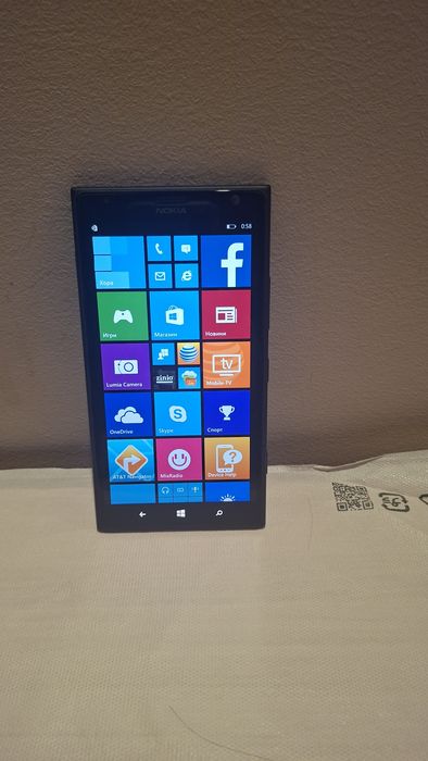 Продавам Nokia Lumia 1520
