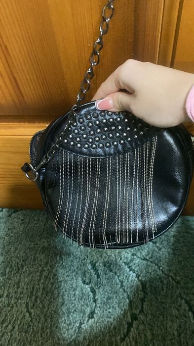 Продам сумку, б/у