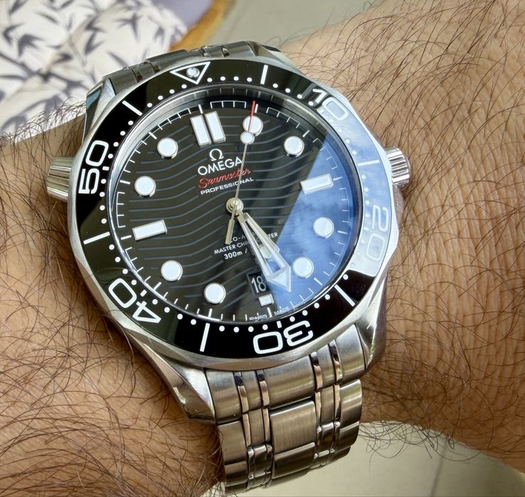 Omega Seamaster Diver 300M 42mm Черен – Пълен комплект (Гюлиан 2021), неполиран