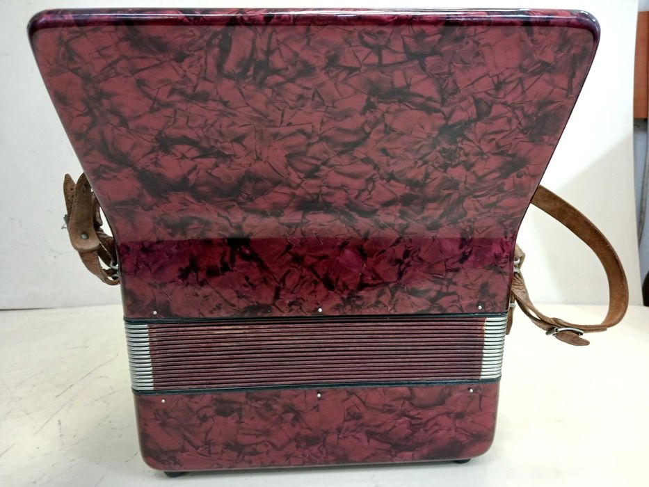 Acordeon Weltmeistr 48 de bas