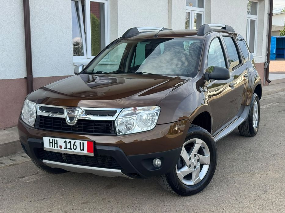 Dacia Duster Prestigi 1.6 benzina 2WD