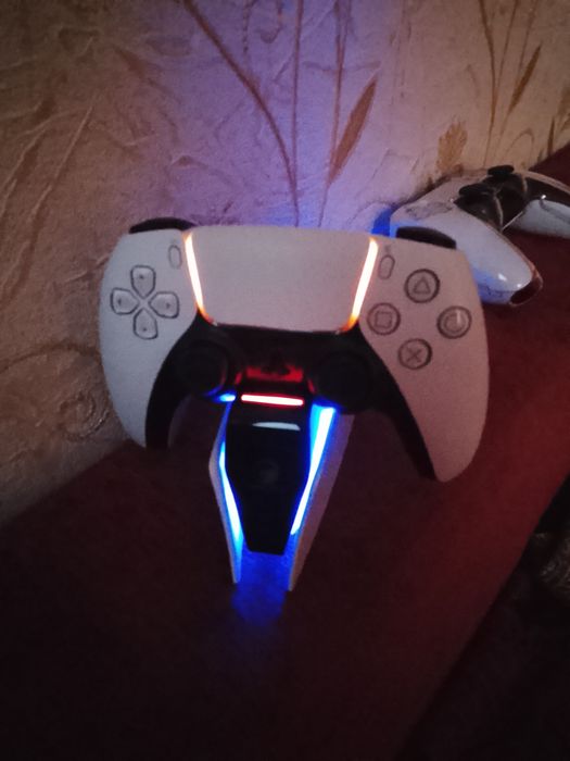 Sony playstation 5 почти новый