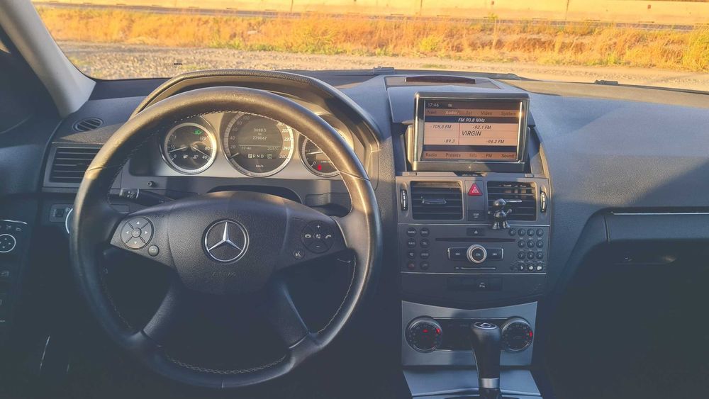 MERCEDES-BENZ C-Class 2009 — imagine 4