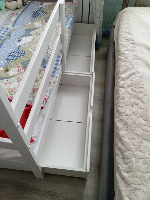 Продам детскую кровать домик / шалаш