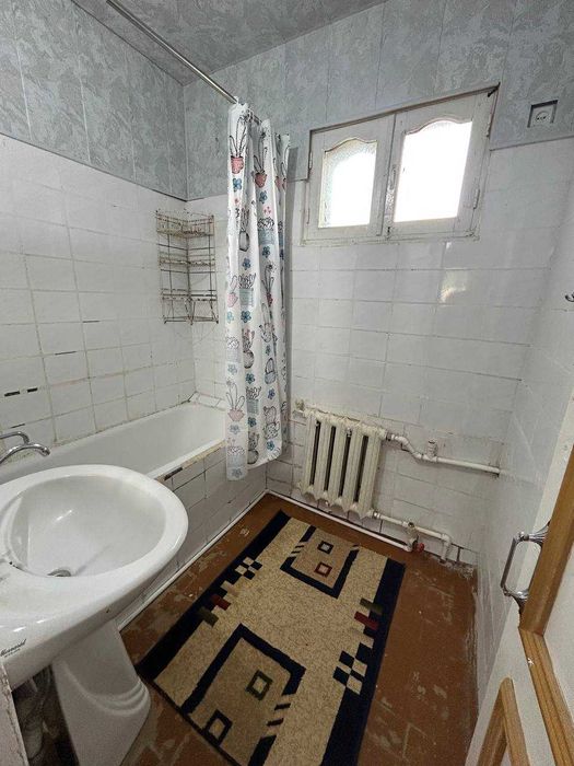 Buxoroda 2xonali uy arzon sotiladi kod#32