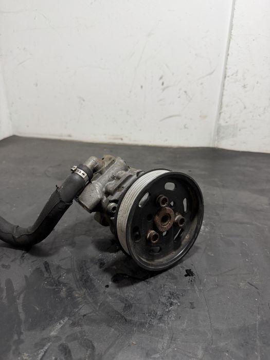Pompa servo servodirectie Audi A6 C6 facelift 2.0 TDI CAHA CAGA 2.0 TDI pompa servo A6 2.7 TDI v6 4F0145156B Pompa servo Audi A4 B8 2.0 TDI CAHA CAGA