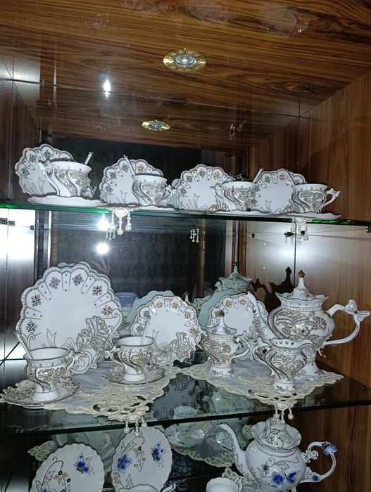 Italyan Mebel chexiya chinni kamplekt