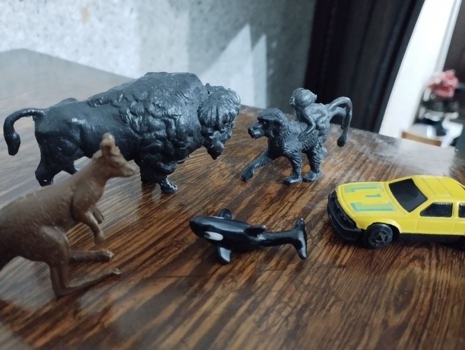 Продаю мелкие игрушки