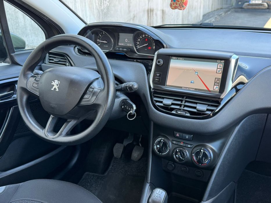 Peugeot 208 an 2012