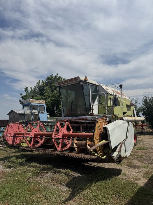 Claas Dominator 98 SL