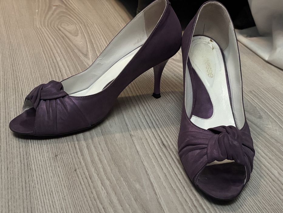 Pantofi eleganti cu toc