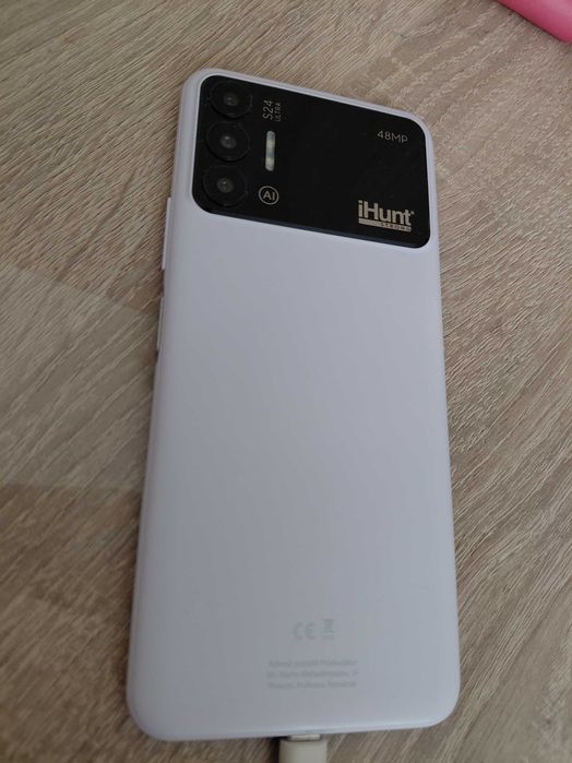 Ihunt Телефон в отлично състояние