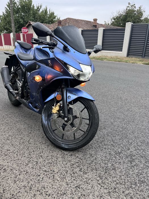 Suzuki gsxr 125 2023