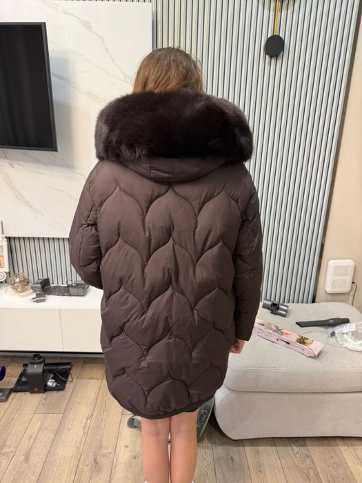 Продам Зимнию Куртку