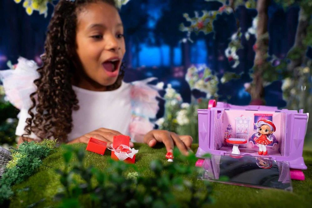 Таен приятел в пощенска кутия Secret Findees кукла изненада с къща