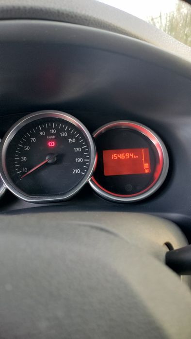 Vând Logan 2019 pretabil Uber