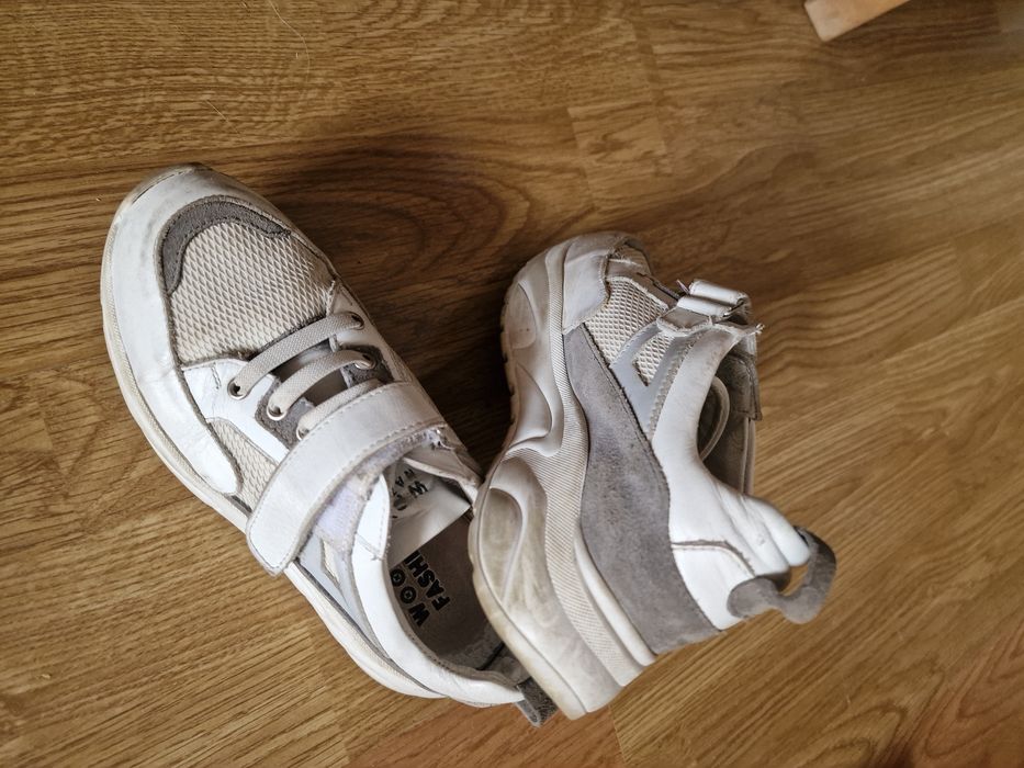 Детския обувь кожа