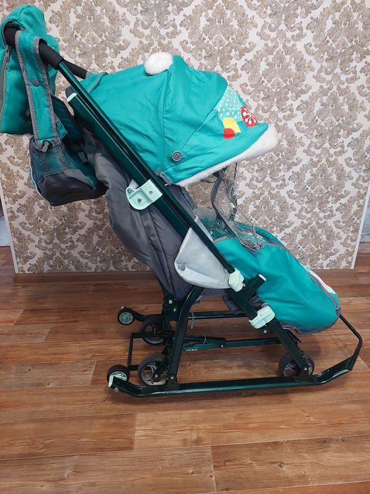 Продам санки коляска