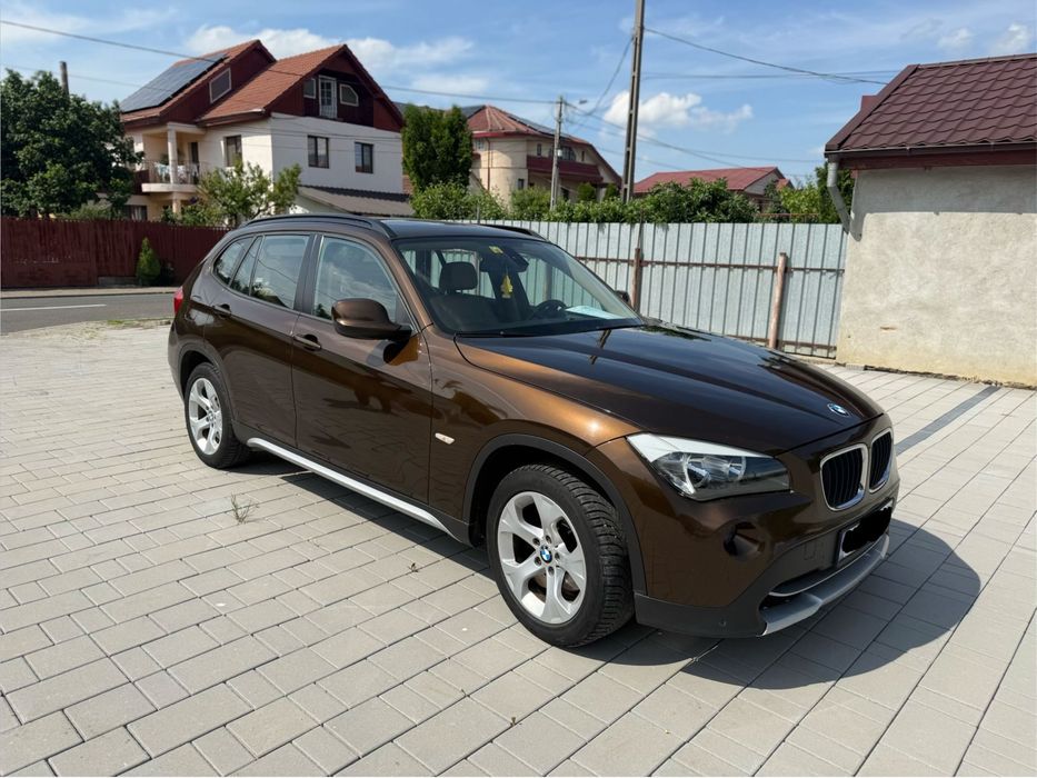 BMW X1 2012 — imagine 3