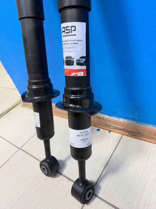 Амортизатор передние LC150