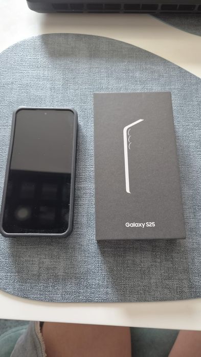 Samsung galaxy s25
