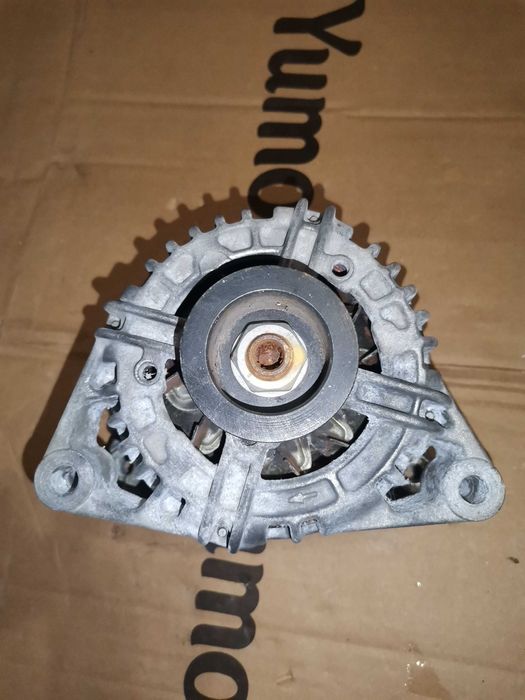 Динамо/Алтернатор за Опел Корса Д/Opel Corsa D 2012 A 12 XER  1.2