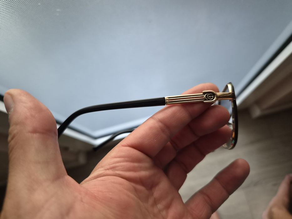 Ochelari Gucci impecabili