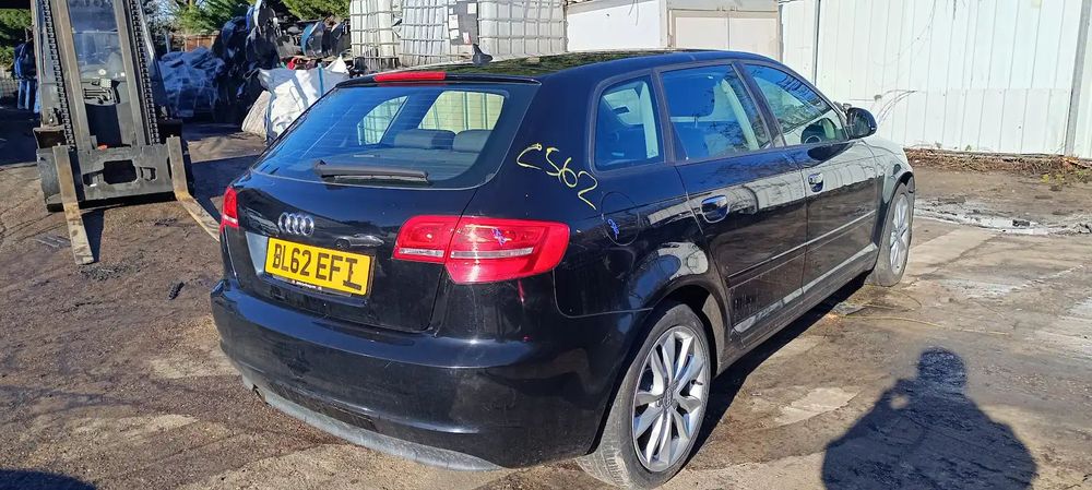 Dezmembrari / Dezmembrez AUDI A3 Sportback (8PA) [Fabr 2004-2013] 2.0 TDI CFFB cutie viteze manuala cod culoare LY9B