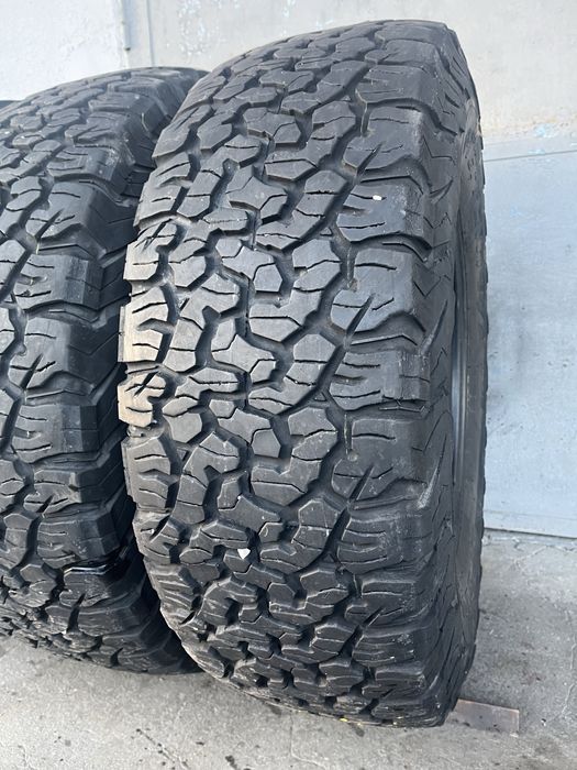 4 бр. гуми за джип 285/70/17 BFGoodrich All-Terrain DOT 3119 6-7 mm