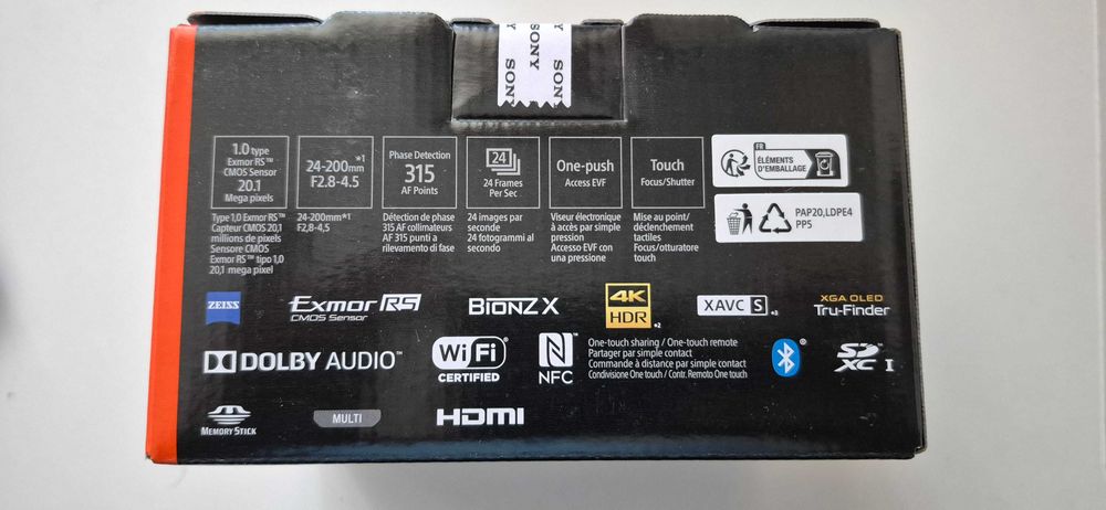 Sony Cyber-Shot DSC-RX100 VI, 20.1MP, 4K HDR