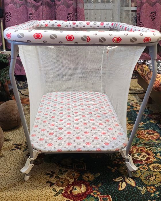 Манеж детский продаю