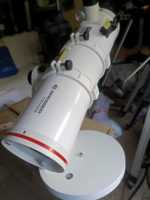 Качествен телескоп за астрофото и наблюдение,може +монтировка