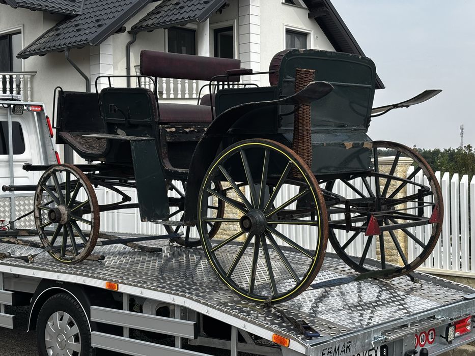 Trasura veche , birja 4 locuri , docar vechi