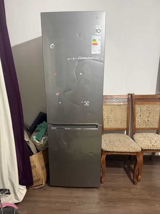 Продаю холодильник LG
