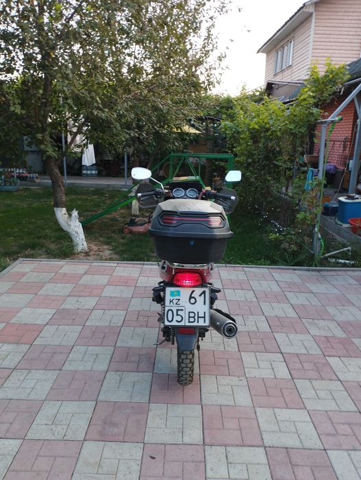 Мотоцикл Honda CG 125R