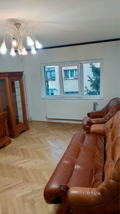 Apartament de închiriat - 70 mp - Rădăuți