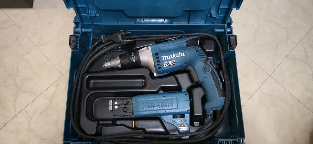 Makita FS6300JX2