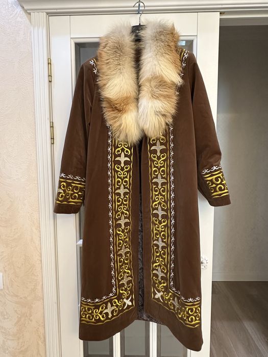 Чапан мужской с головным убором