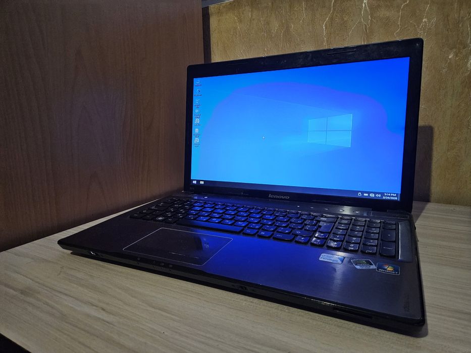 Лаптоп Lenovo Z570