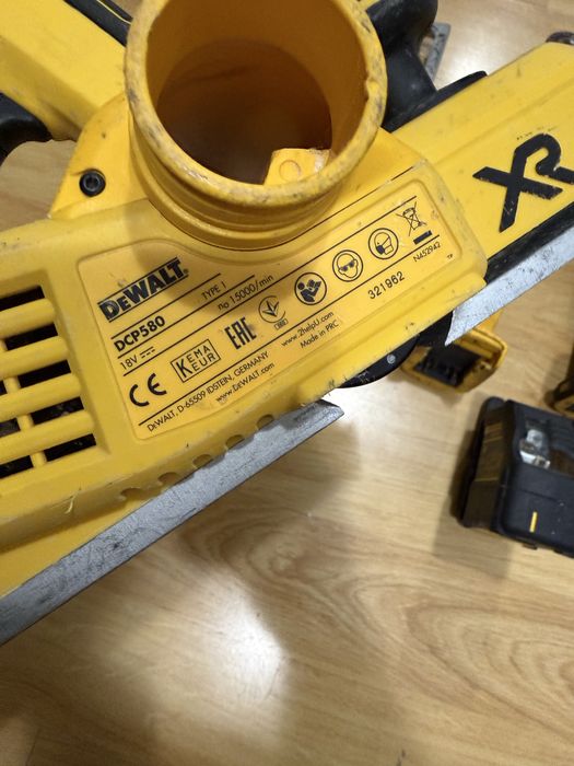 Dewalt 18v Бодита